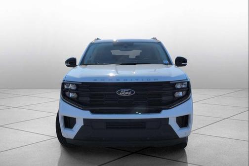 STAR WHITE MET TRI-COAT 2026 Ford Expedition Max Active 4x2