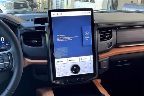 2024 Ford Expedition Platinum