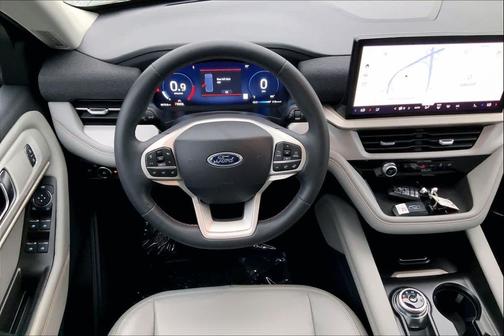 ICONIC SILVER METALLIC 2025 Ford Explorer Active