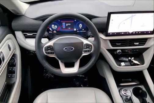 ICONIC SILVER METALLIC 2025 Ford Explorer Active