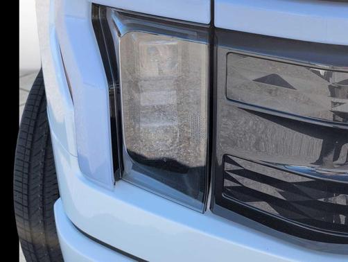 2025 Ford F-150 Lightning Platinum