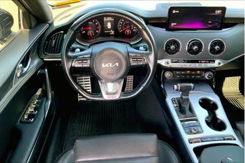 2022 Kia Stinger GT1
