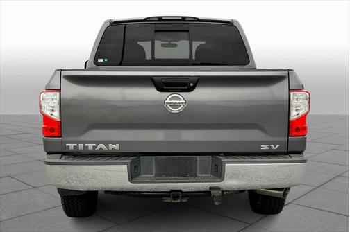 2017 Nissan Titan SV