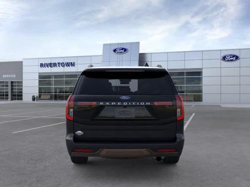 AGATE BLACK METALLIC 2026 Ford Expedition King Ranch