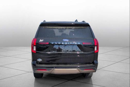 AGATE BLACK METALLIC 2026 Ford Expedition King Ranch