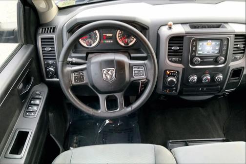 Blue Streak Pearlcoat 2017 RAM 1500 Express