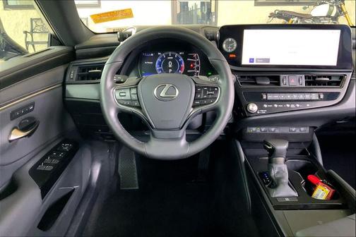 2023 Lexus ES 350 Base