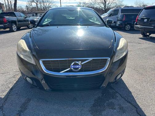 2011 Volvo C70 T5