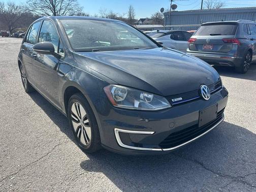 2016 Volkswagen e-Golf SE