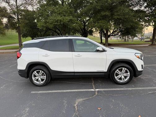 Summit White 2020 GMC Terrain SLE
