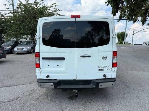 2014 Nissan NV Passenger NV3500 HD S V8