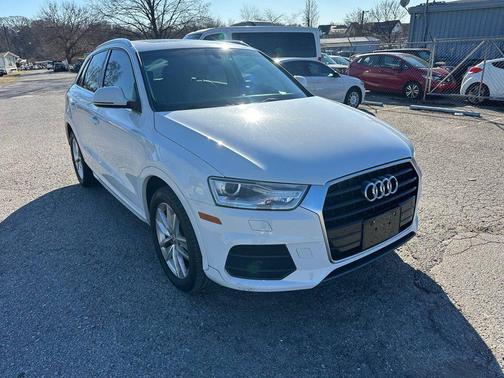 2017 Audi Q3 2.0T Premium Plus
