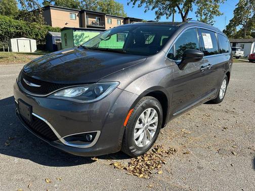 2019 Chrysler Pacifica Touring L