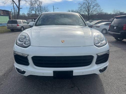 2016 Porsche Cayenne Cayenne