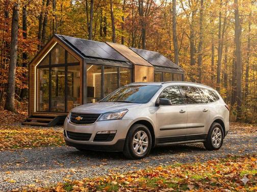 2017 Chevrolet Traverse LS