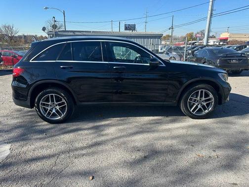 2018 Mercedes-Benz GLC 300 Base