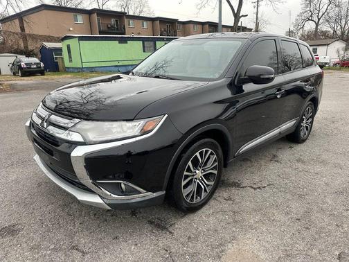 2018 Mitsubishi Outlander SE