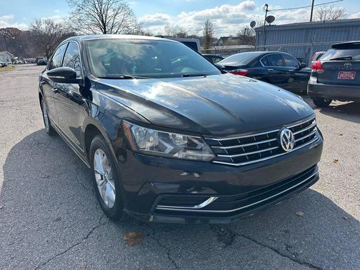 2016 Volkswagen Passat 1.8T S
