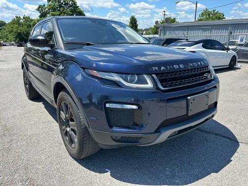 Loire Blue Metallic 2019 Land Rover Range Rover Evoque SE