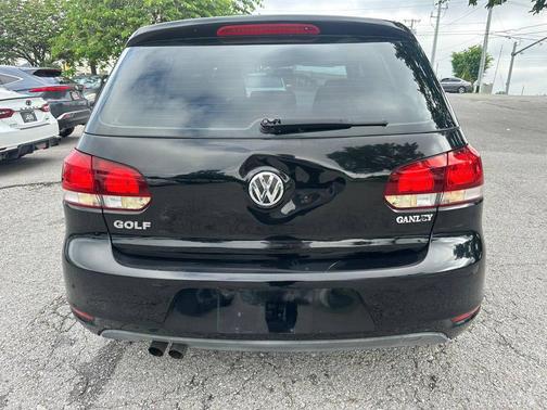 2012 Volkswagen Golf Base