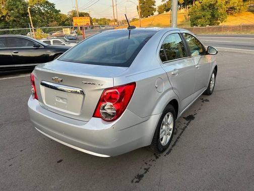 2016 Chevrolet Sonic LT
