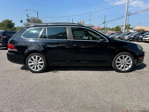 2011 Volkswagen Jetta SportWagen SE
