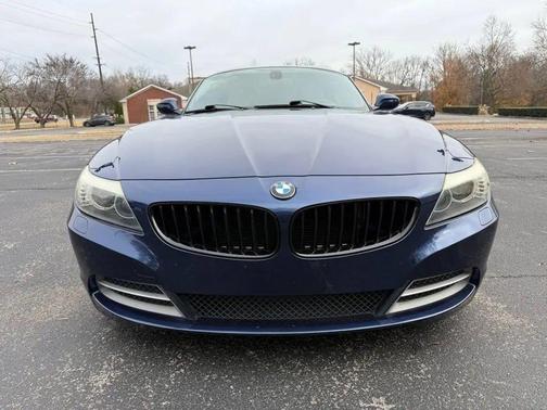 Deep Sea Blue Metallic 2009 BMW Z4 sDrive35i