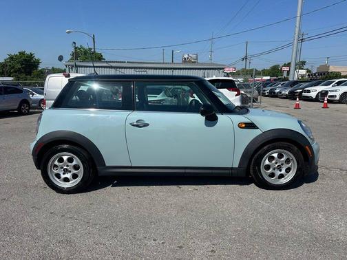 Blue 2013 MINI Hardtop Cooper
