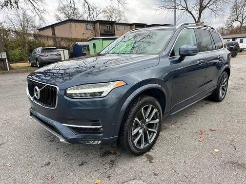2018 Volvo XC90 T6 Momentum