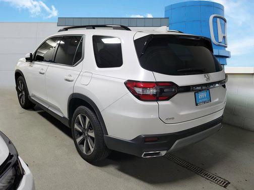 2024 Honda Pilot Elite