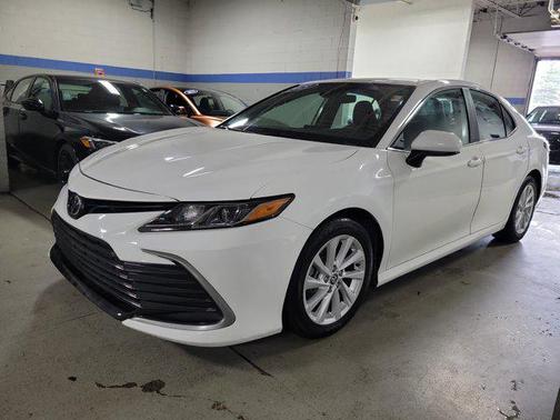 2021 Toyota Camry LE