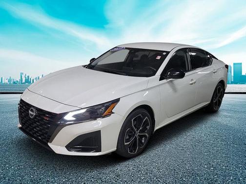 2023 Nissan Altima SR Intelligent AWD