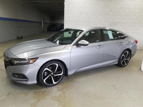 Photo 4 of 29 of 2019 Honda Accord Sport