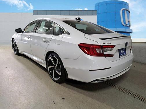 2022 Honda Accord Hybrid Base
