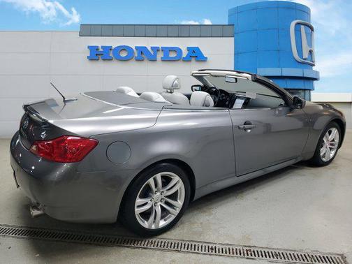 2010 INFINITI G37 Base
