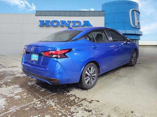 2023 Nissan Versa 1.6 SV