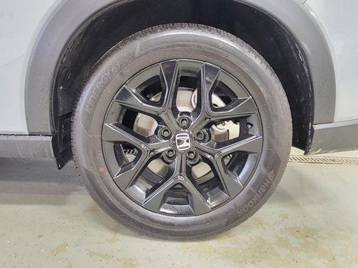 2025 Honda HR-V 2WD Sport