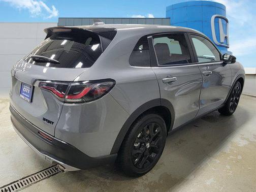 2025 Honda HR-V 2WD Sport