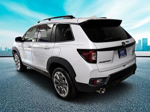2025 Honda Passport AWD Black