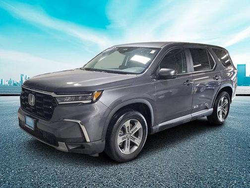2023 Honda Pilot AWD EX-L 8 Passenger
