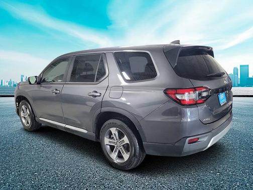 2023 Honda Pilot AWD EX-L 8 Passenger