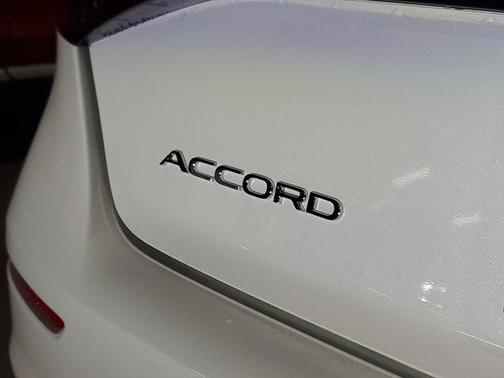 2025 Honda Accord LX 1.5T
