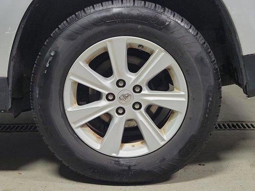 2012 Toyota Highlander SE