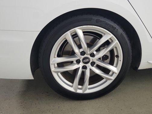 2023 Audi A4 45 S line Premium Plus