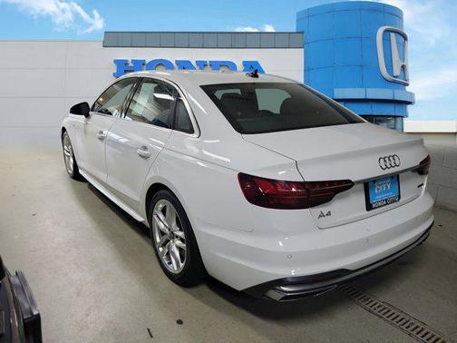 2023 Audi A4 45 S line Premium Plus
