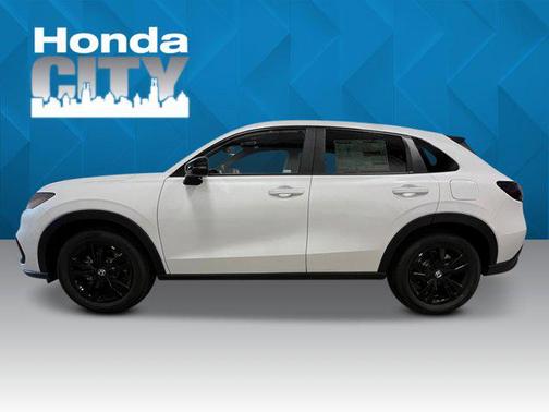 Platinum White Pearl 2027 Honda HR-V Sport