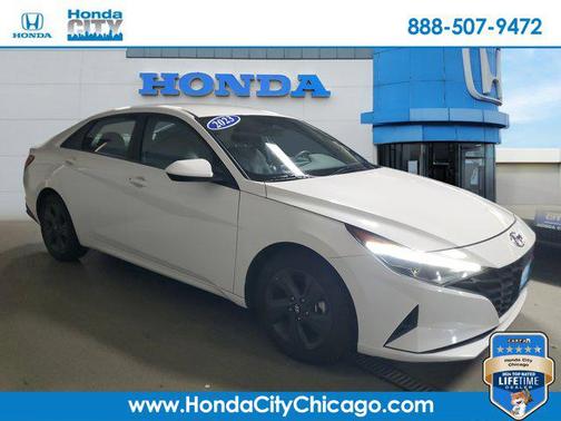 2023 Hyundai ELANTRA SEL