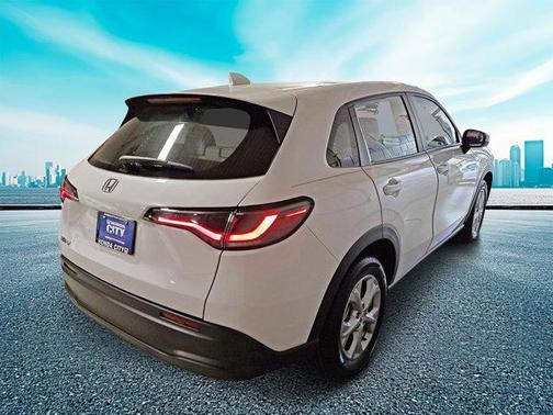 2025 Honda HR-V LX