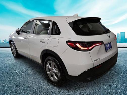 2025 Honda HR-V LX