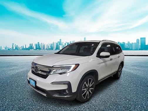 2022 Honda Pilot Touring 8-Passenger